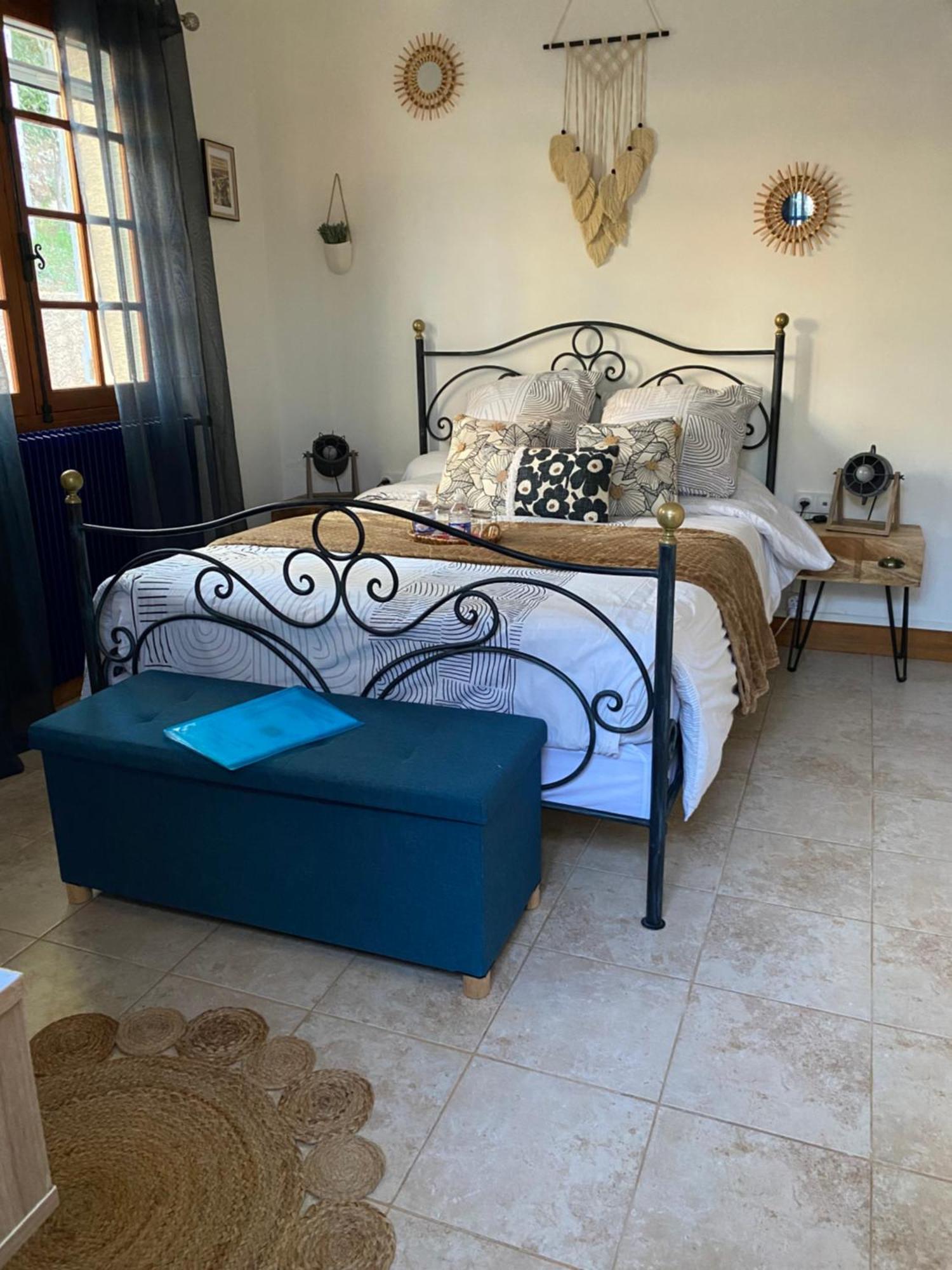 Chambres D'Hotes De Charme La Joseline Flayosc Dış mekan fotoğraf